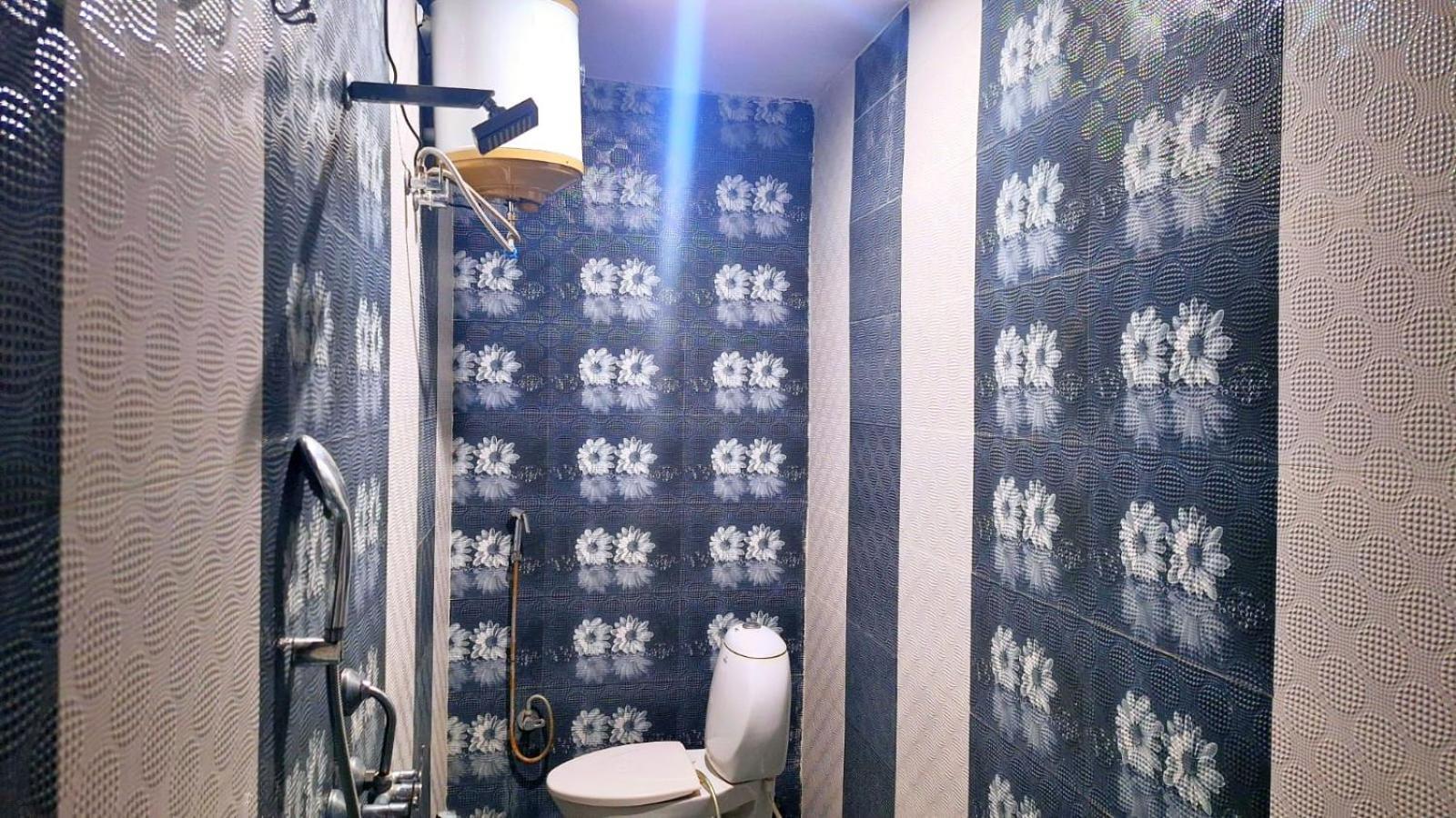 Mohit Paying Guest House พาราณสี ภายนอก รูปภาพ
