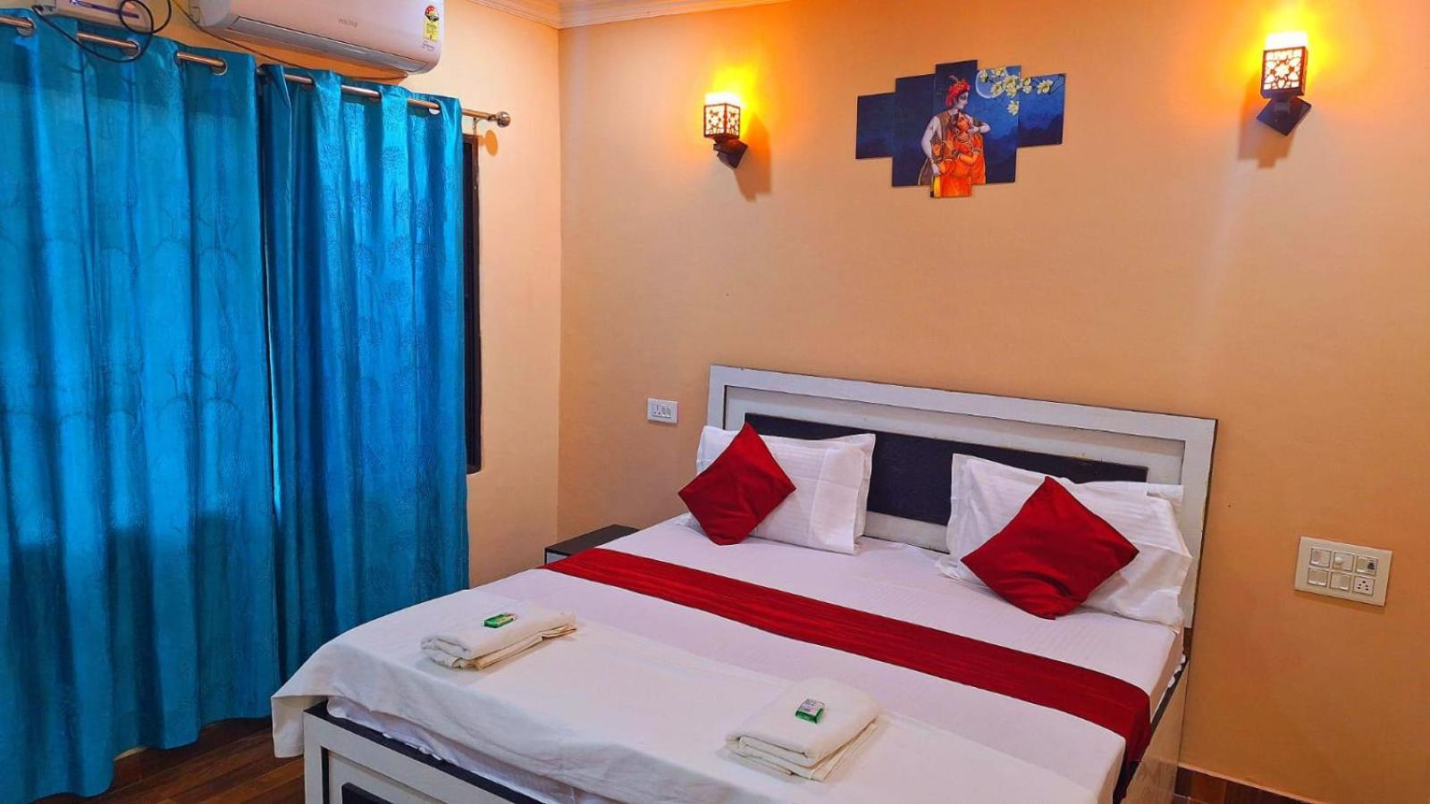 Mohit Paying Guest House พาราณสี ภายนอก รูปภาพ